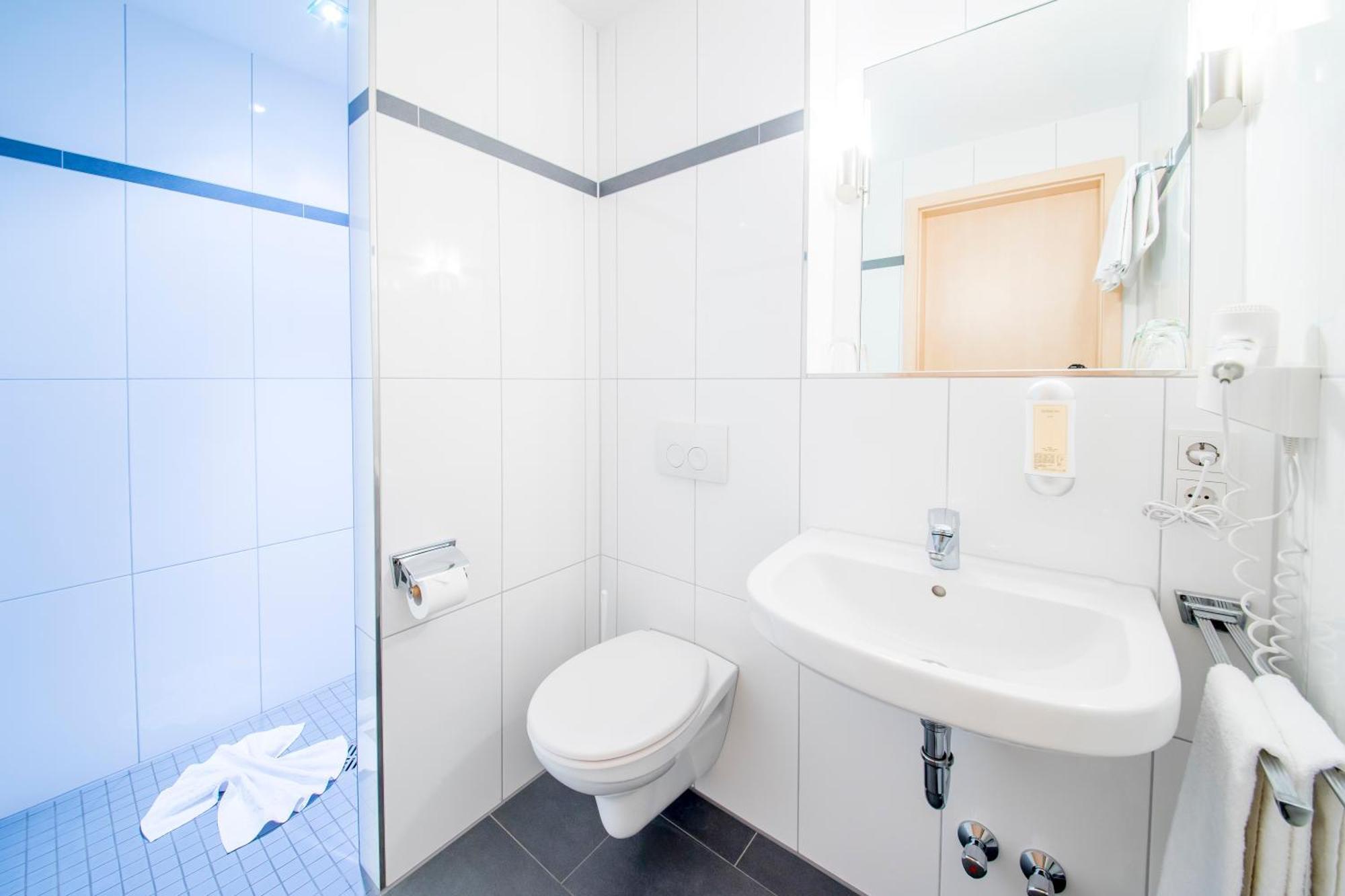 Hotel Nuernberger Hof Neumarkt in der Oberpfalz Zewnętrze zdjęcie